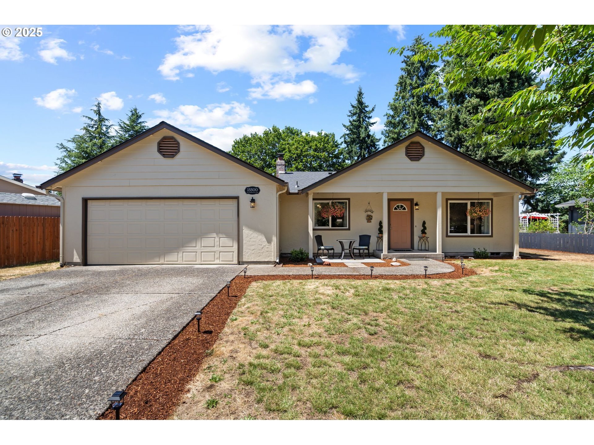 Property Photo: 15500 NE Perrault Dr WA 98684