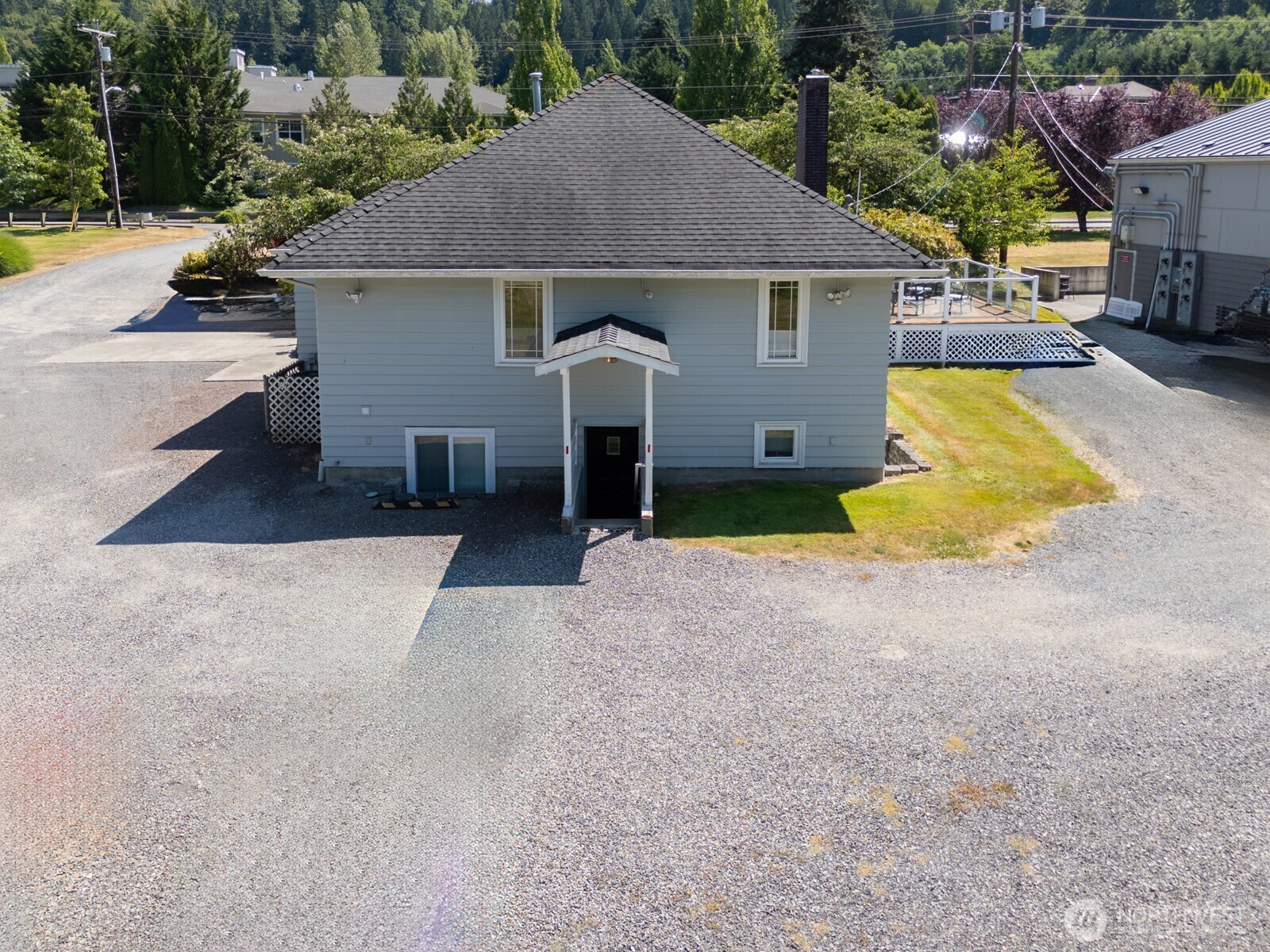 Property Photo: 10516 E Riverside Drive WA 98011