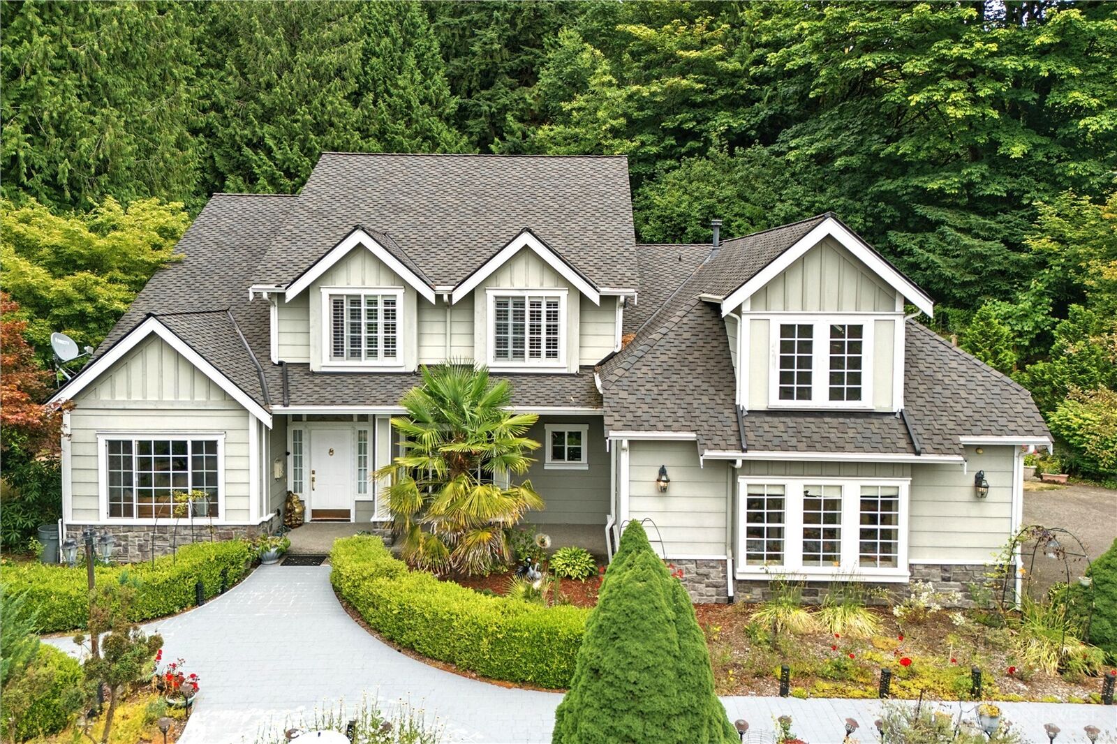 Property Photo: 28546 NE 63rd Way WA 98014