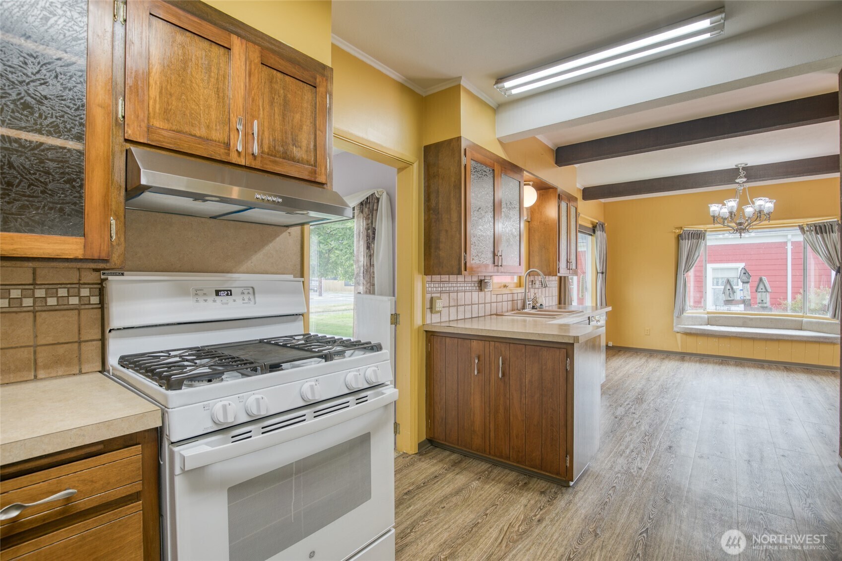 Property Photo: 106 W Emerson Avenue WA 98550