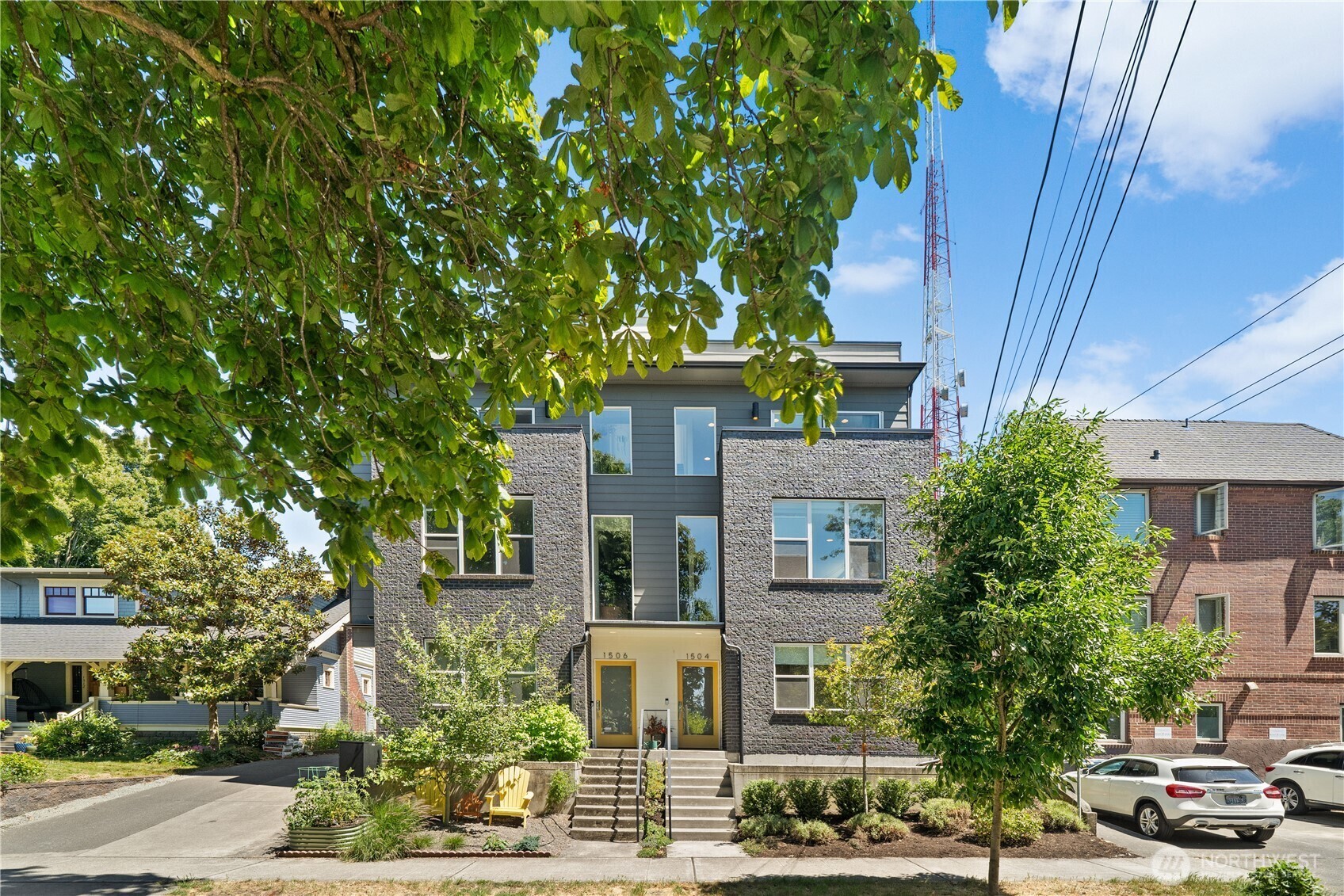 1504  1st Avenue N  Seattle WA 98109 photo