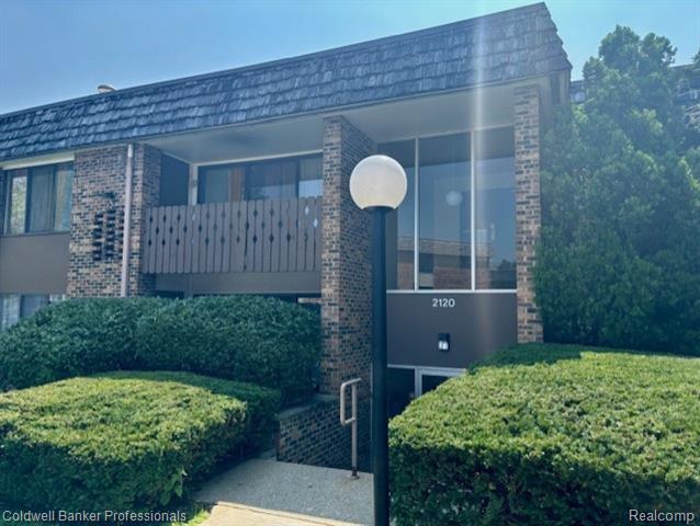 2120 Pauline Boulevard 305  Ann Arbor MI 48103 photo