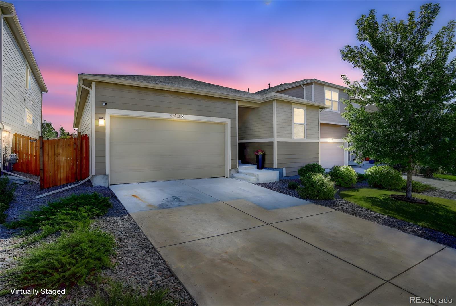 4238 S Netherland Circle  Aurora CO 80013 photo