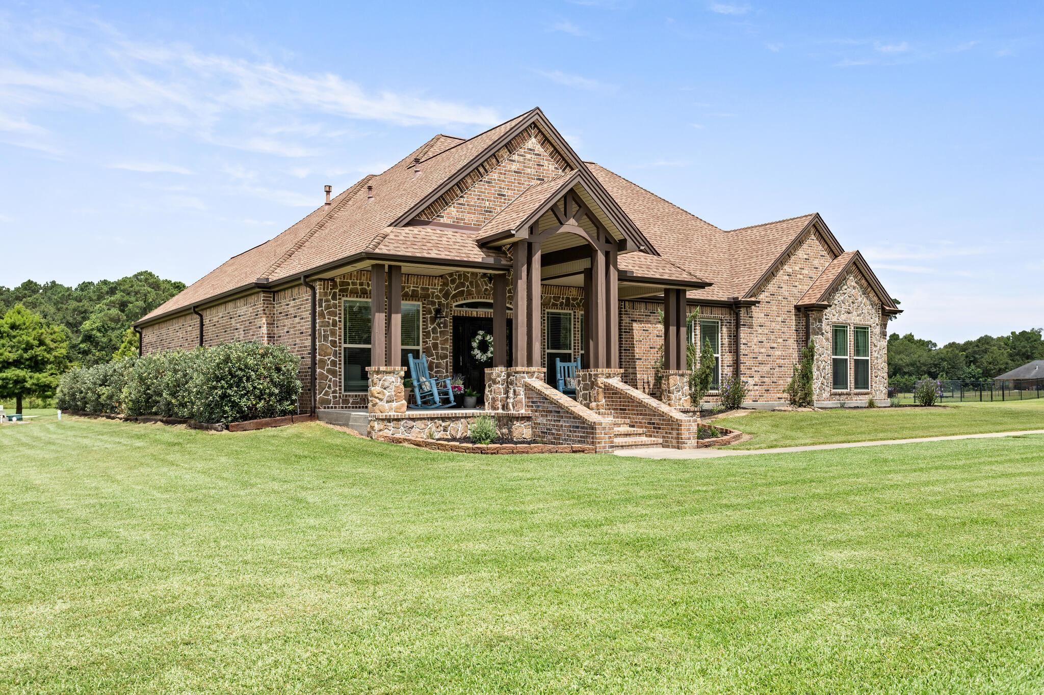 Property Photo:  1830 Langham Forest Blvd  TX 77630 