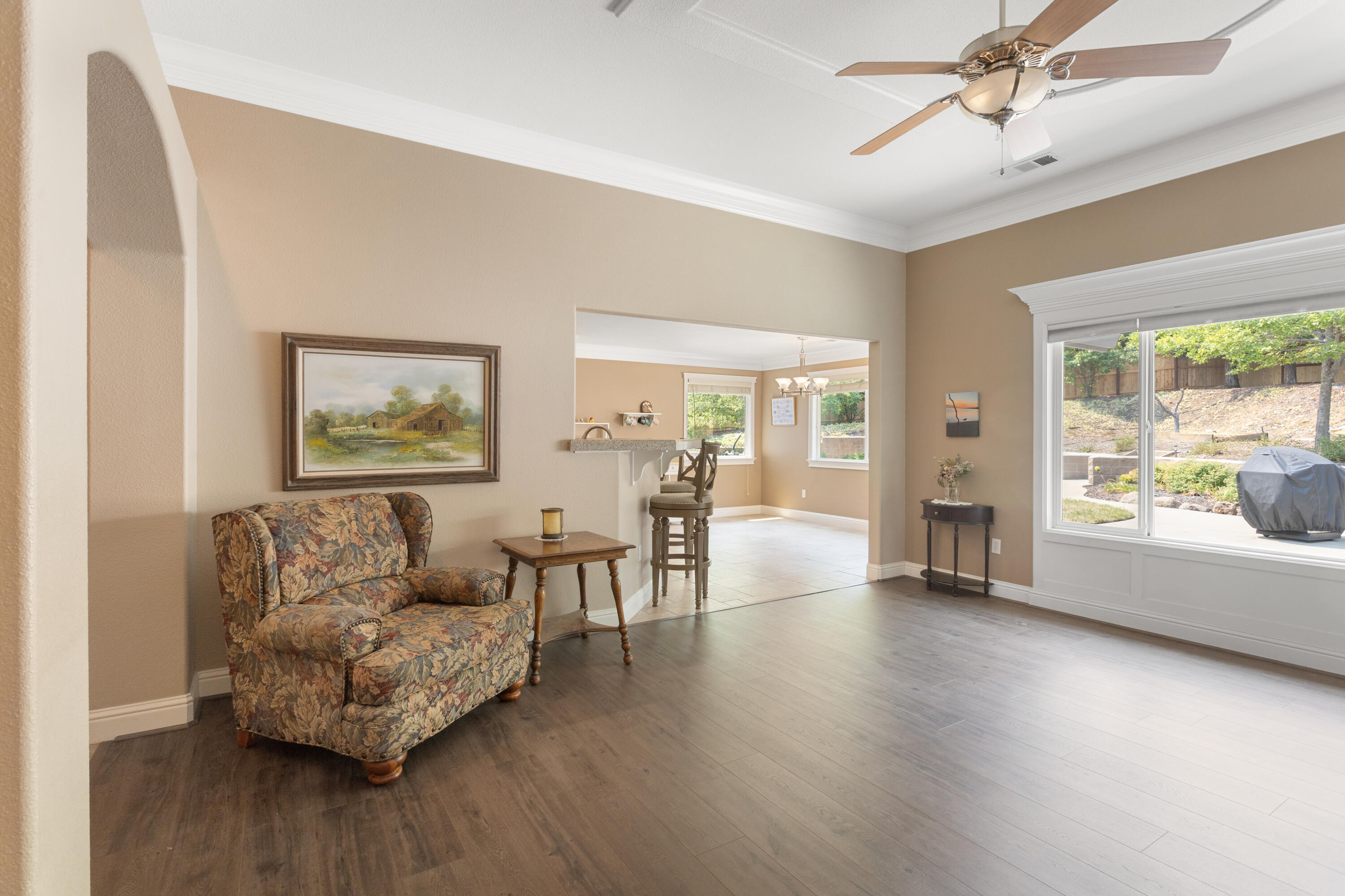 Property Photo: 1000 Greenbriar Court CA 96003