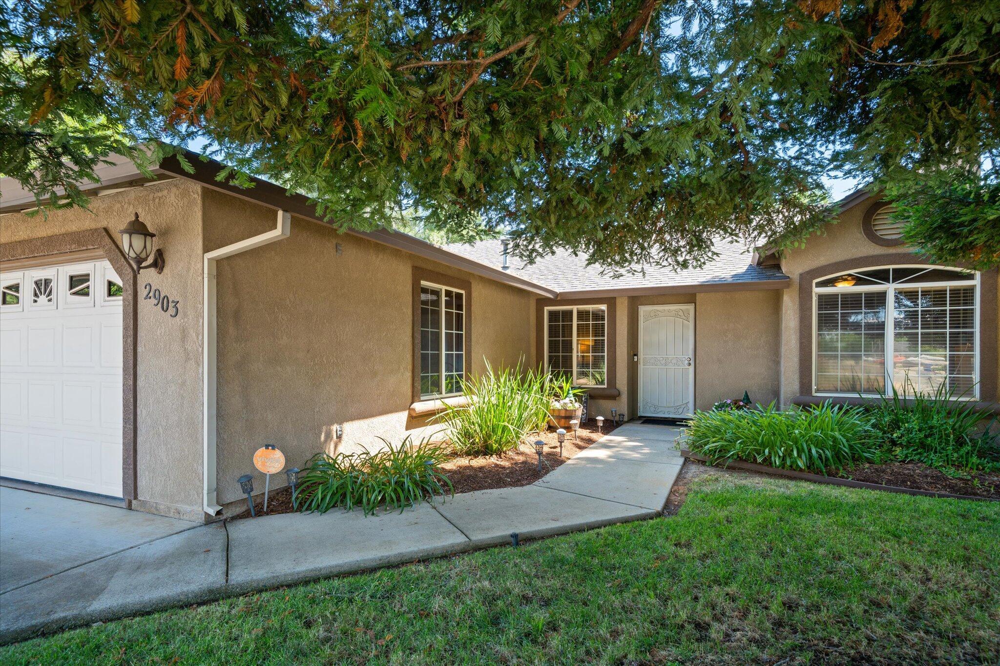 Property Photo:  2903 Newbury Lane  CA 96002 