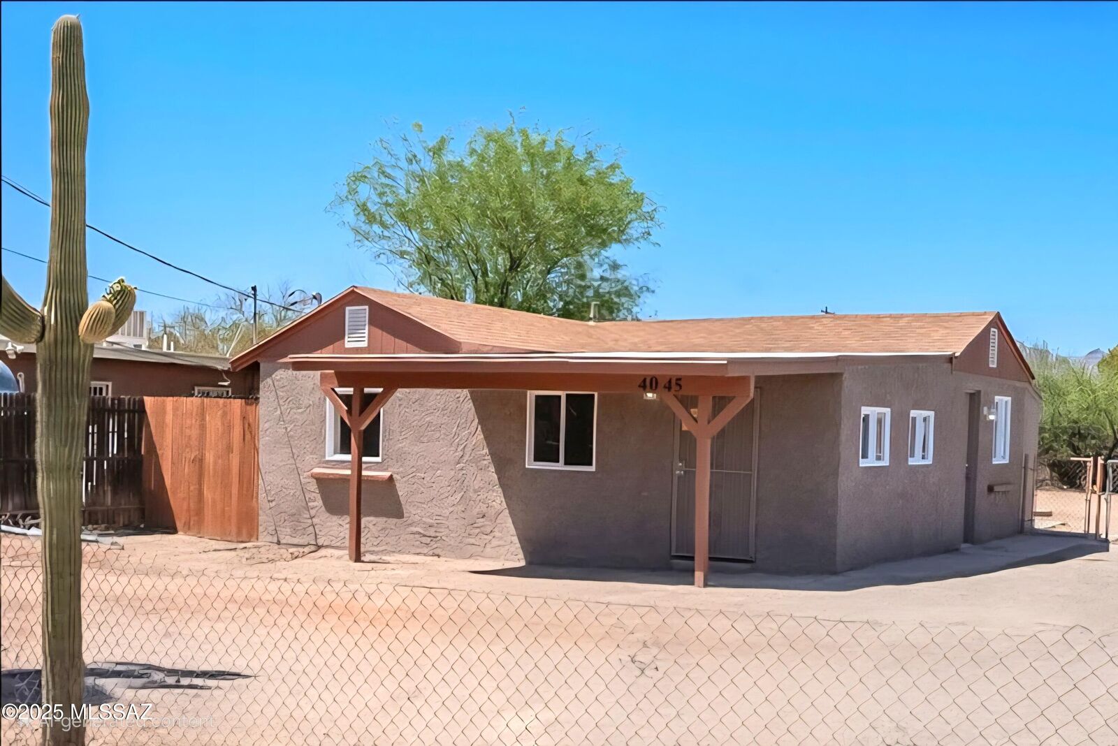 Property Photo:  4045 E Hayhurst Lane  AZ 85712 