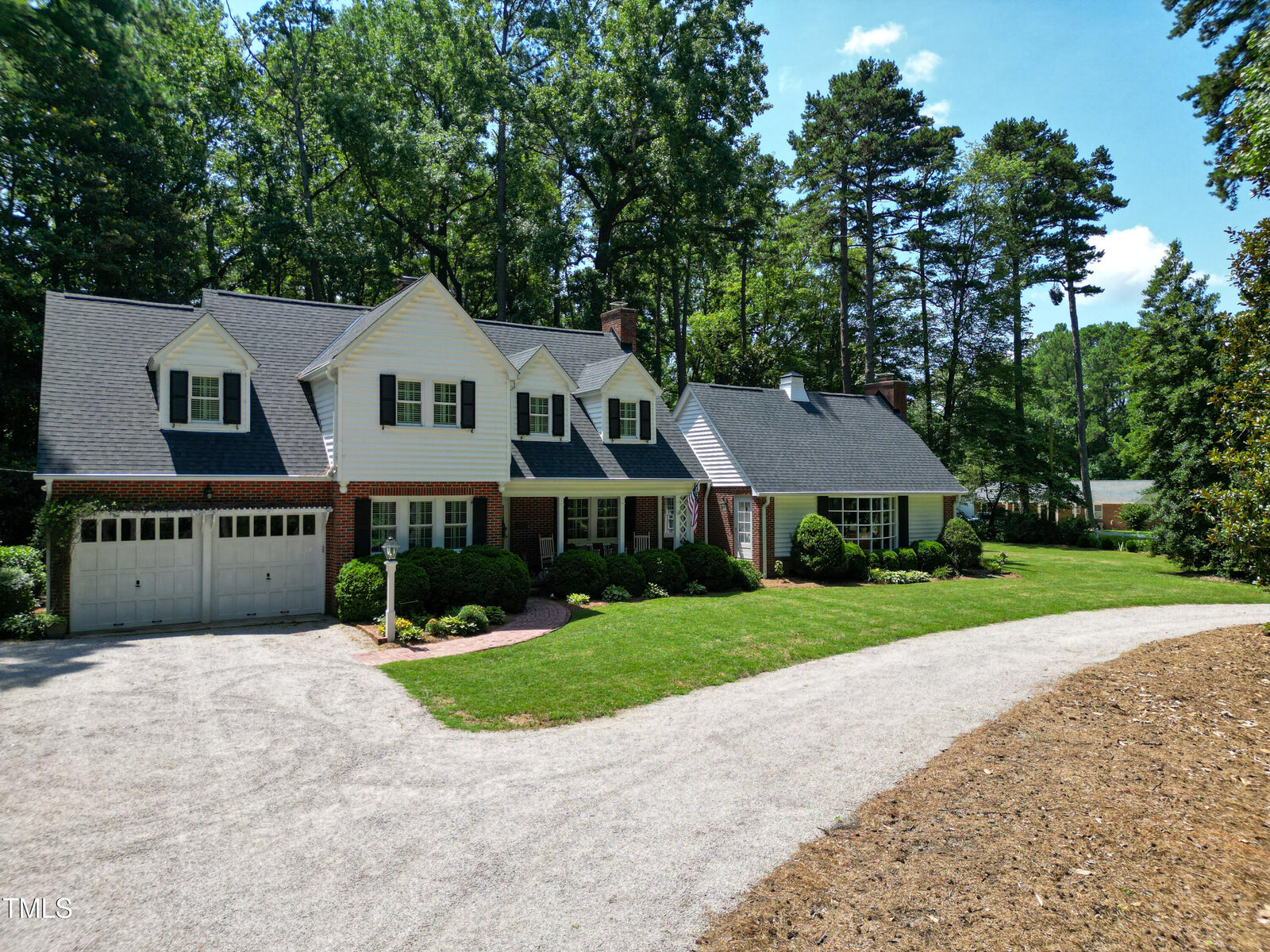 Property Photo: 2945 Oxford Road NC 27536