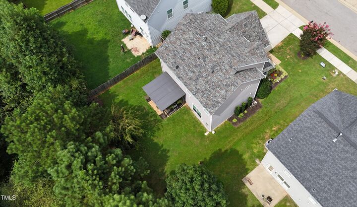 Property Photo:  904 Bridlemine Drive  NC 27526 