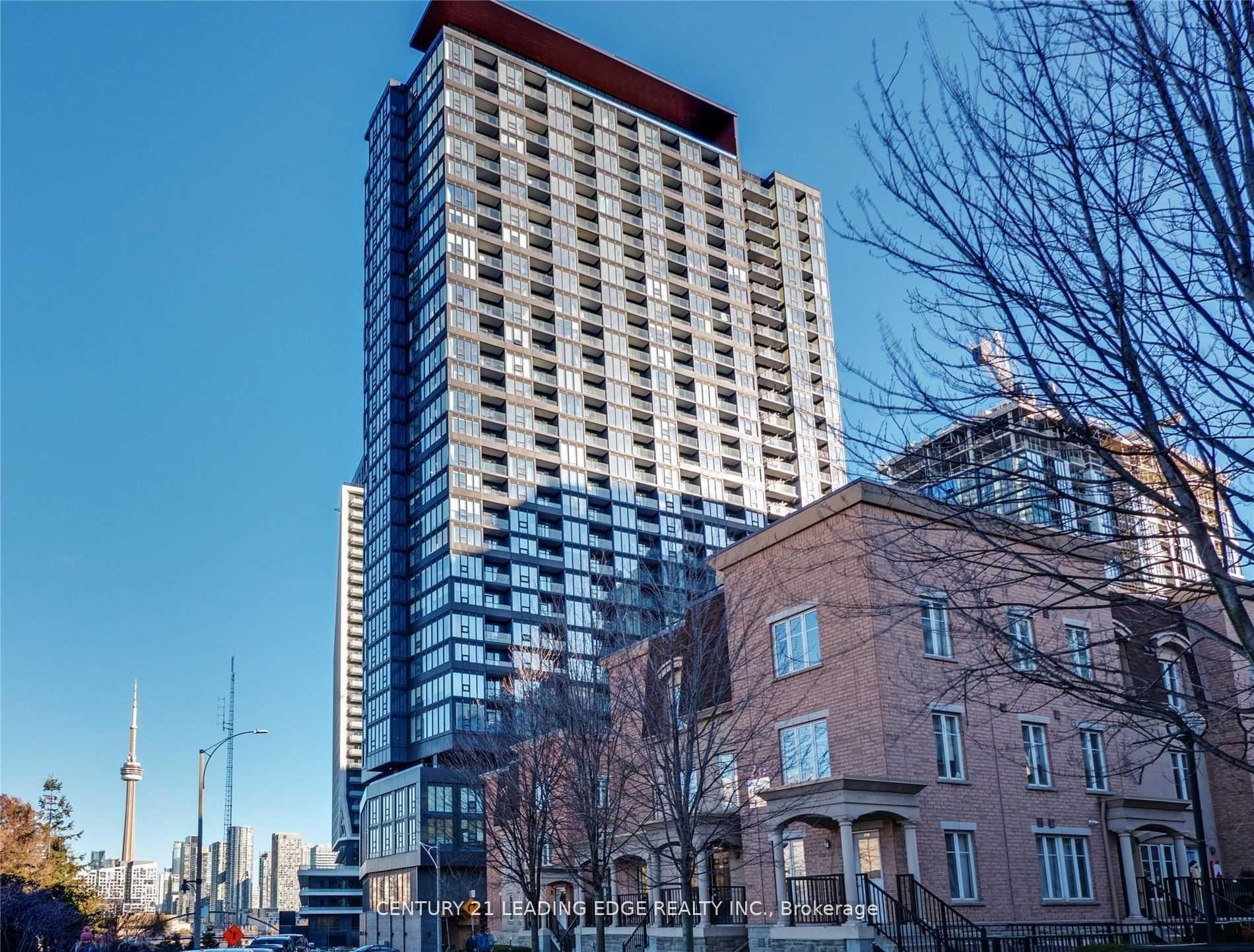 Property Photo:  19 Western Battery Road 1812  ON M6K 0E3 