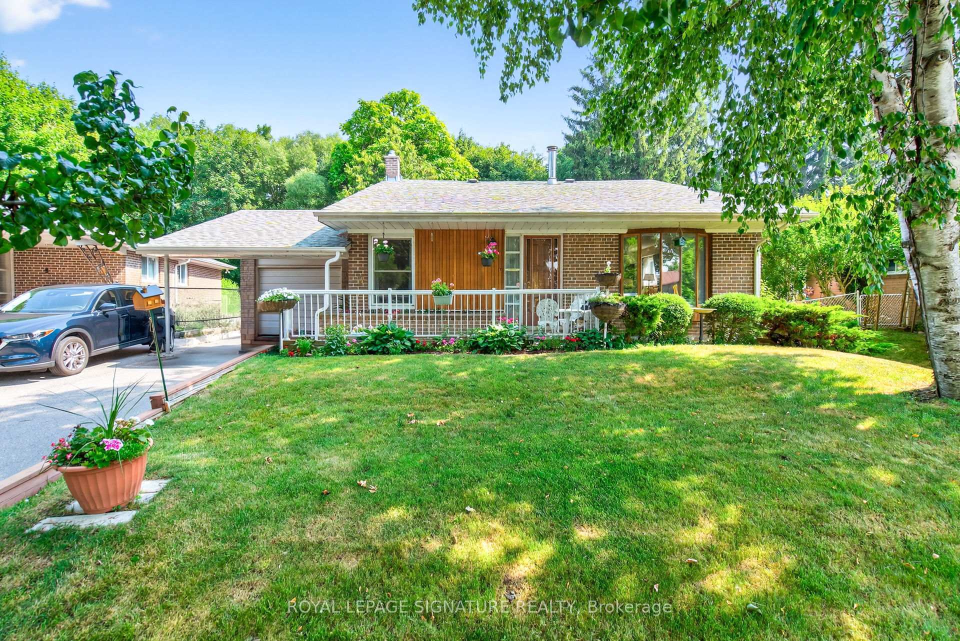 3 Samson Crescent  Toronto ON M1G 1N2 photo