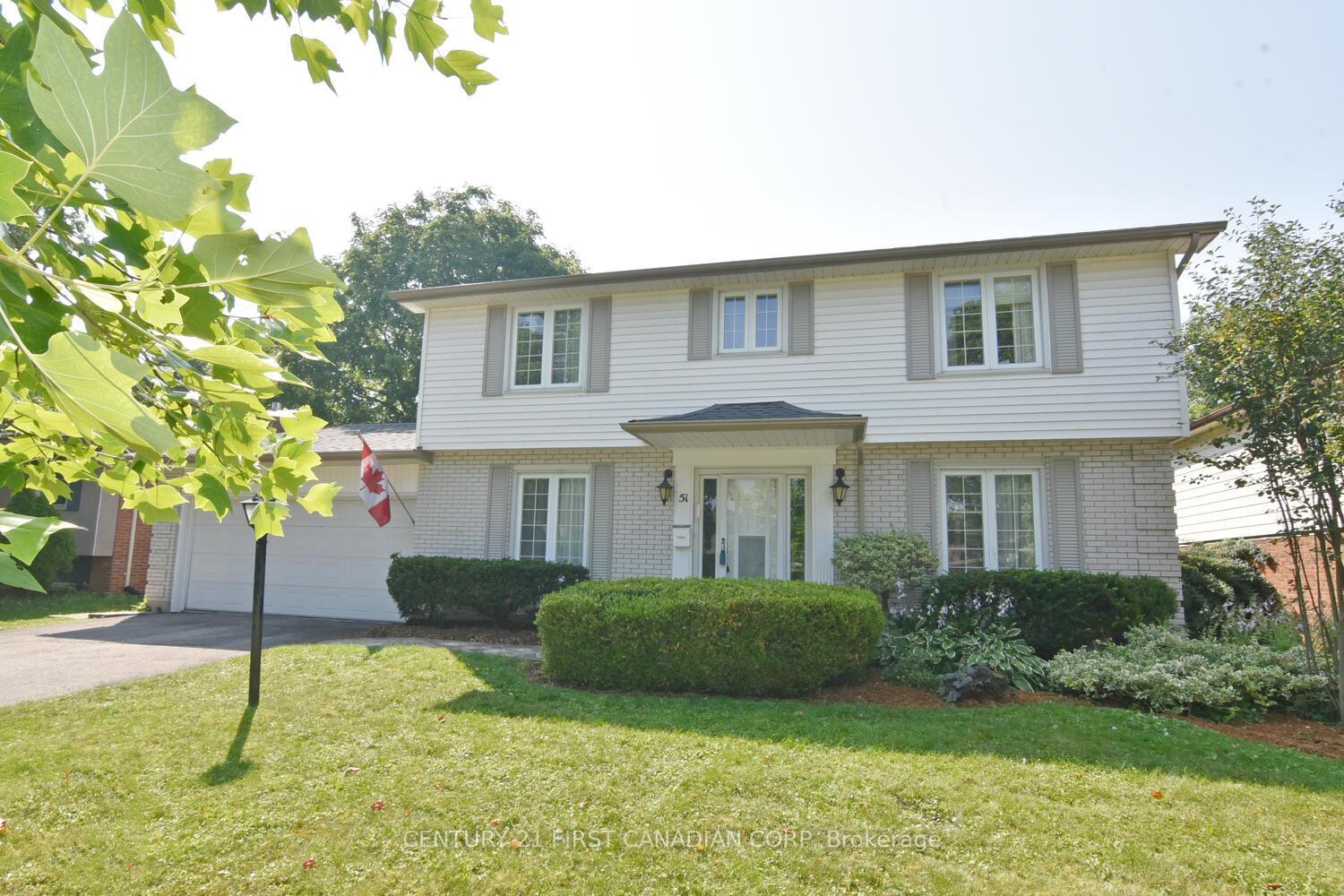 Photo de la propriété: 51 Glenburnie Crescent ON N5X 2A1