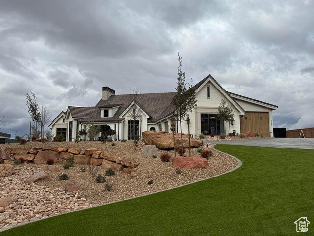 Property Photo: 3021 E Banded Hills Dr UT 84790