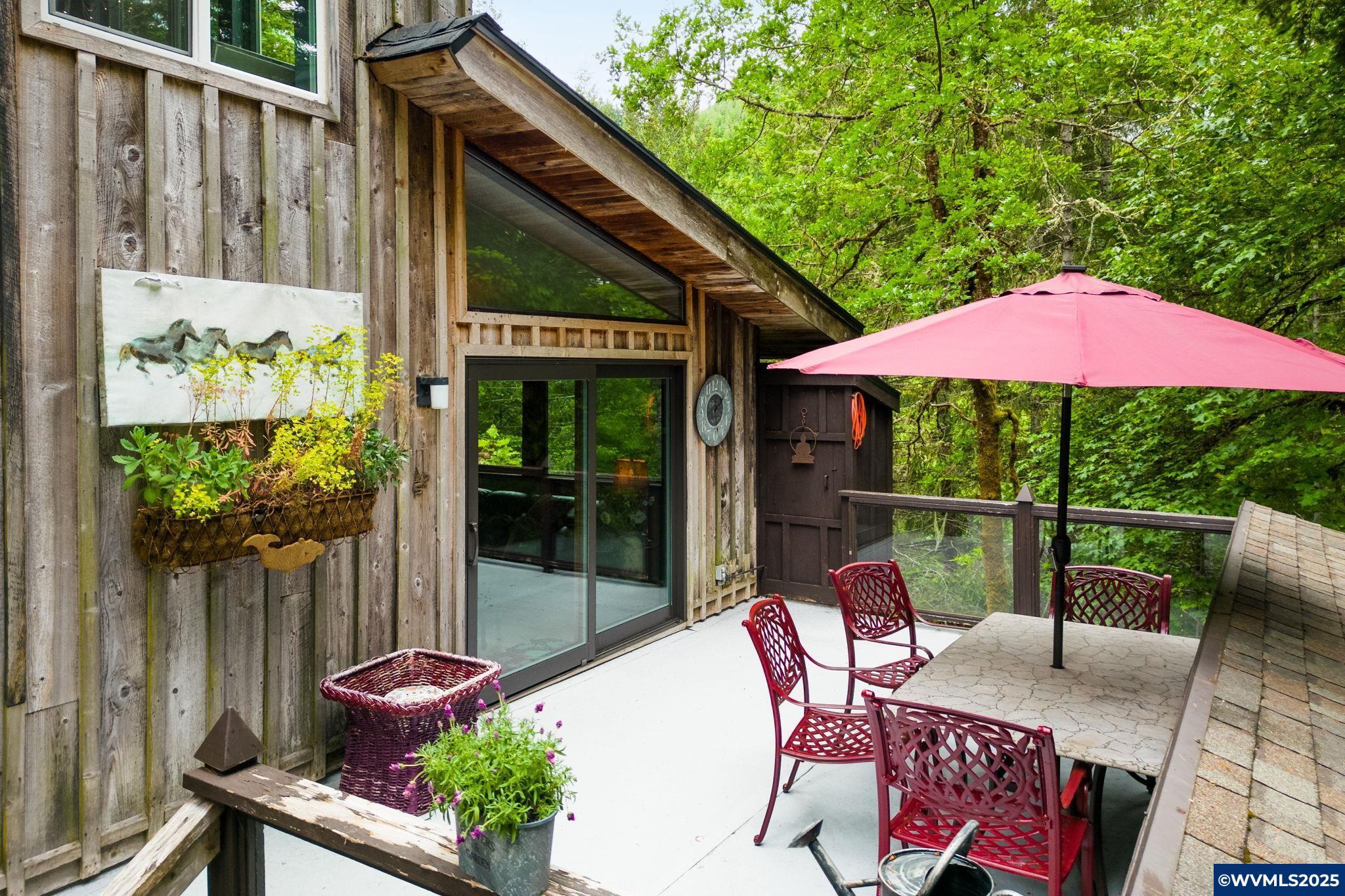 Property Photo: 12251 SW East Creek Rd OR 97396