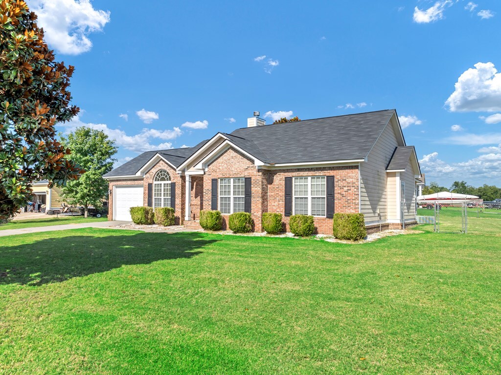 Property Photo: 109 Morning Mist Drive GA 31721
