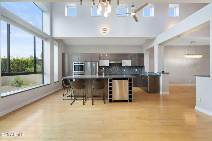Property Photo: 9433 S Stanley Place AZ 85284