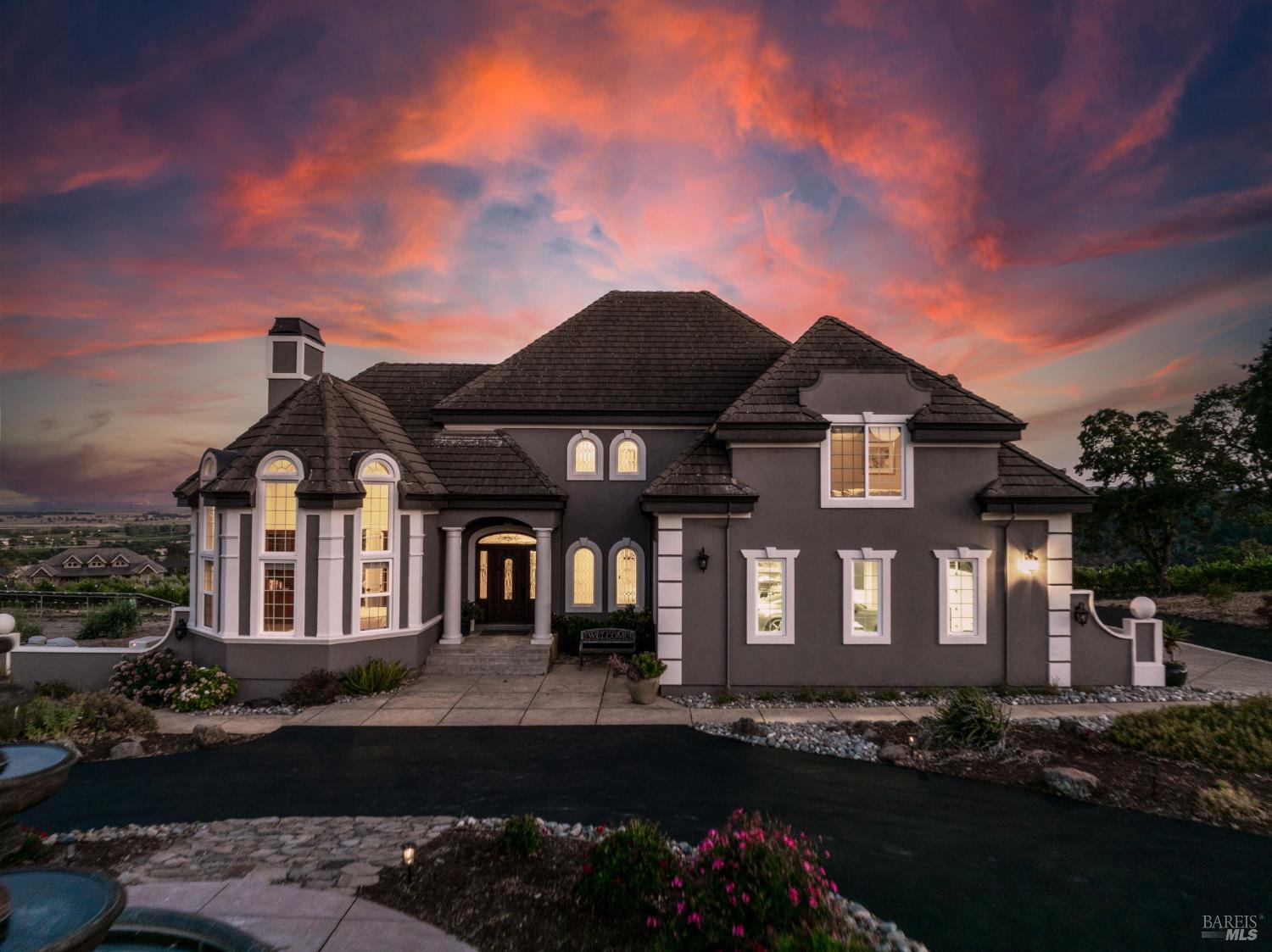 Property Photo:  4192 4266 Stonefield Lane  CA 94534 