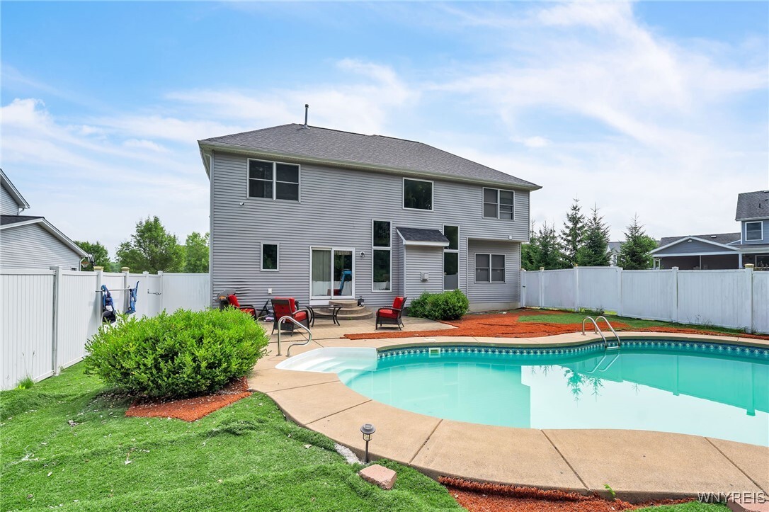 Property Photo:  111 Caldwell Drive  NY 14224 