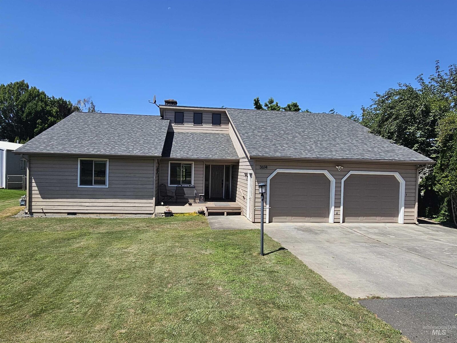 Property Photo:  3614 19th  ID 83501-4665 