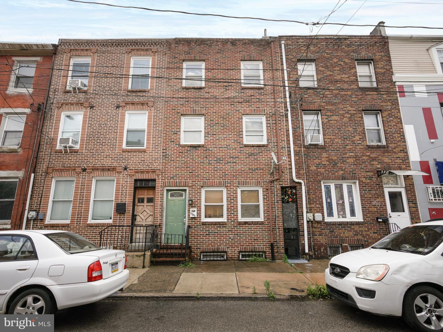1705 N 3rd Street  Philadelphia PA 19122 photo