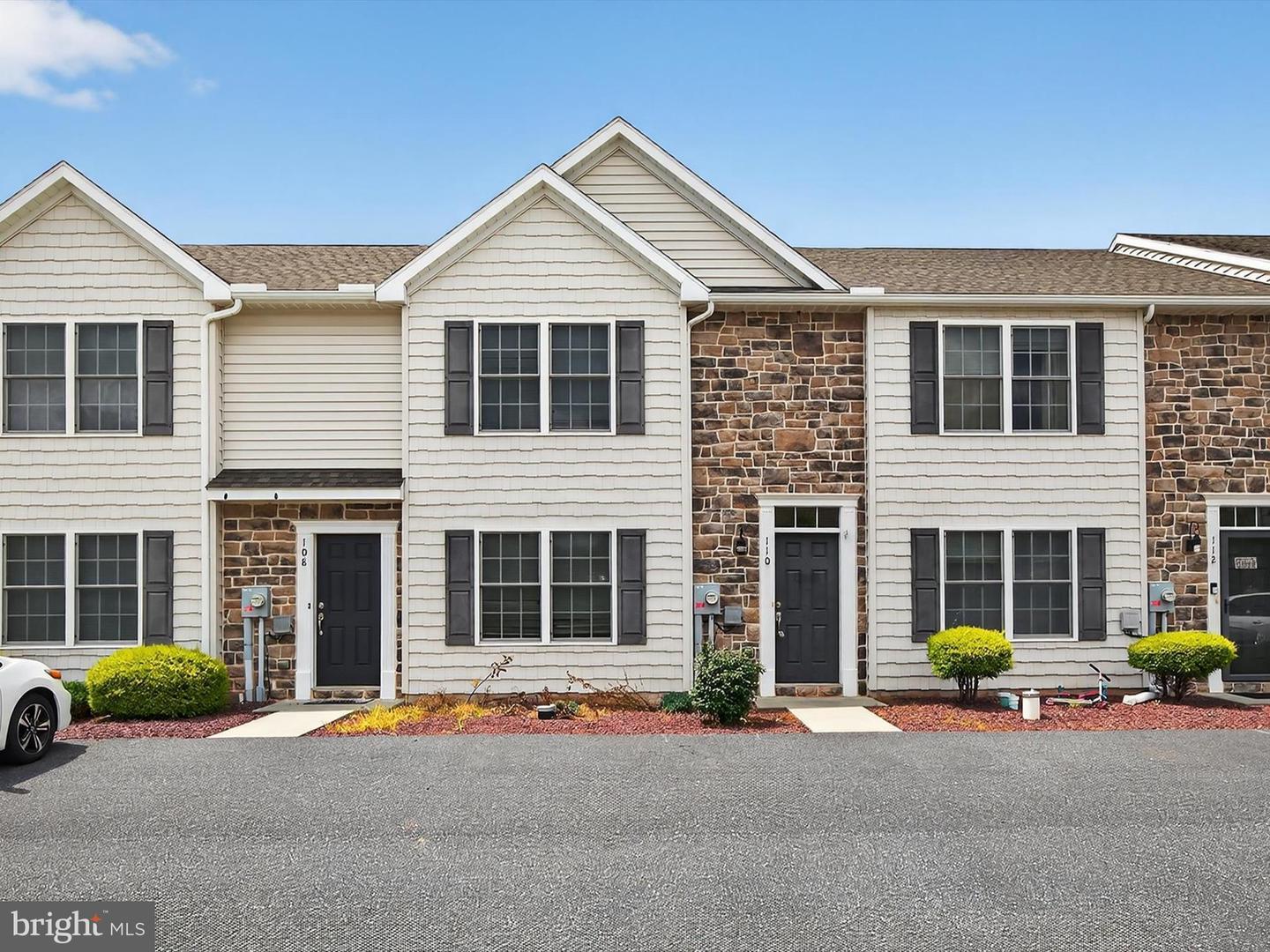 Property Photo:  110 Redstone Drive  PA 17517 