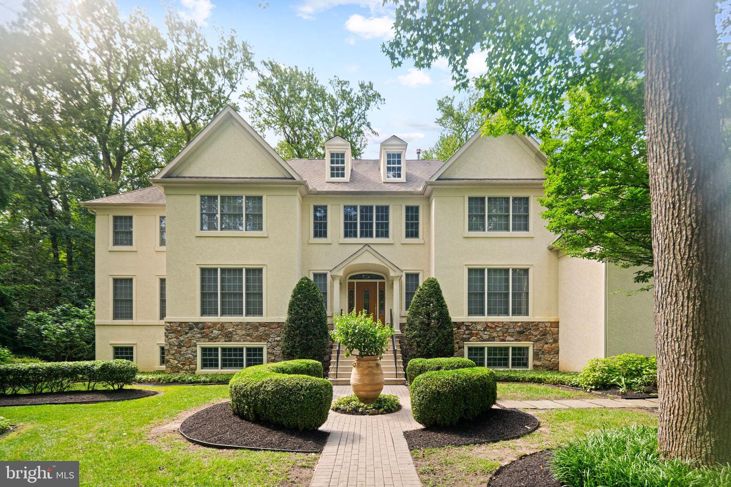 Property Photo: 1227 Cotswold Lane NJ 08034