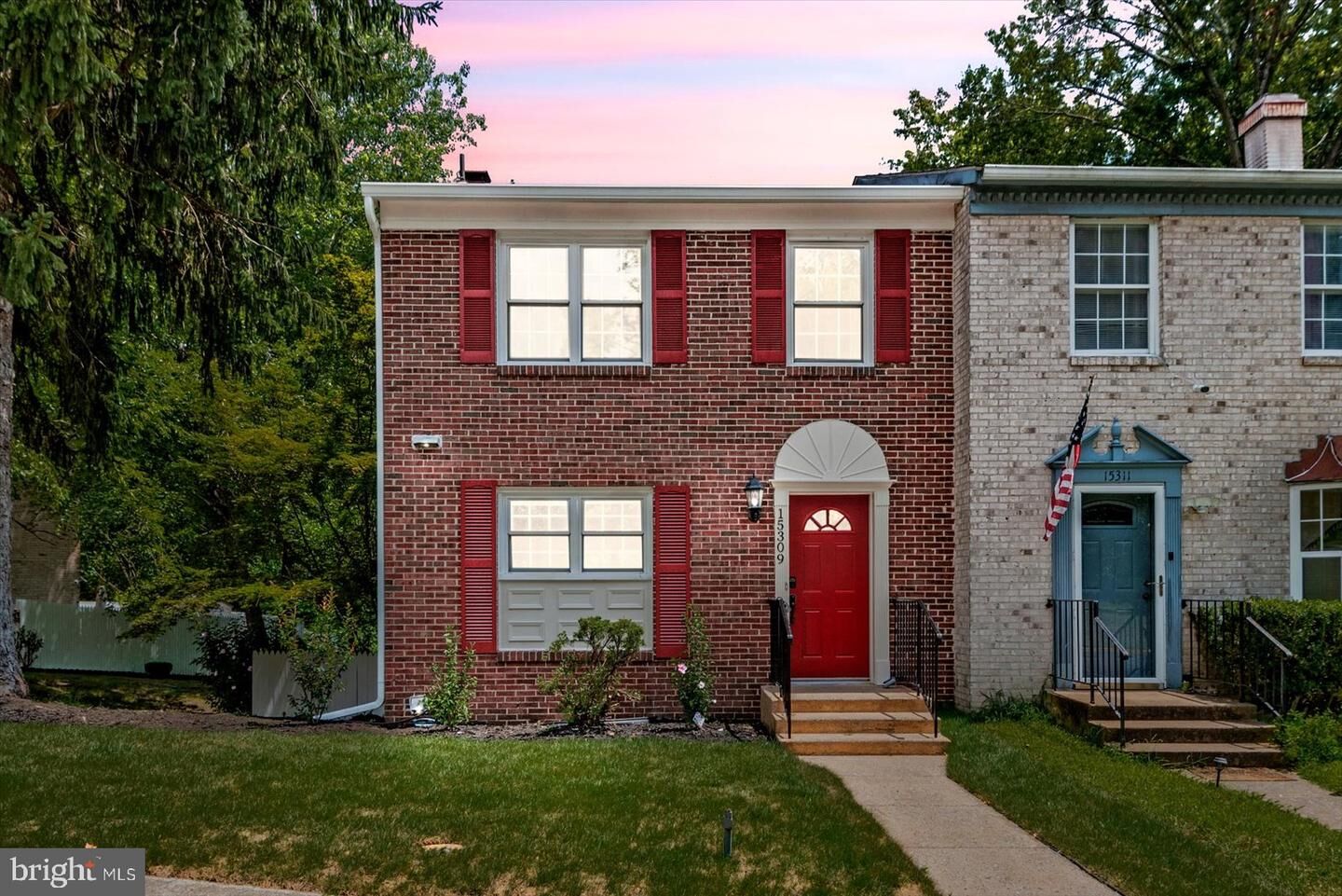 Property Photo: 15309 Blacksmith Terrace VA 22191