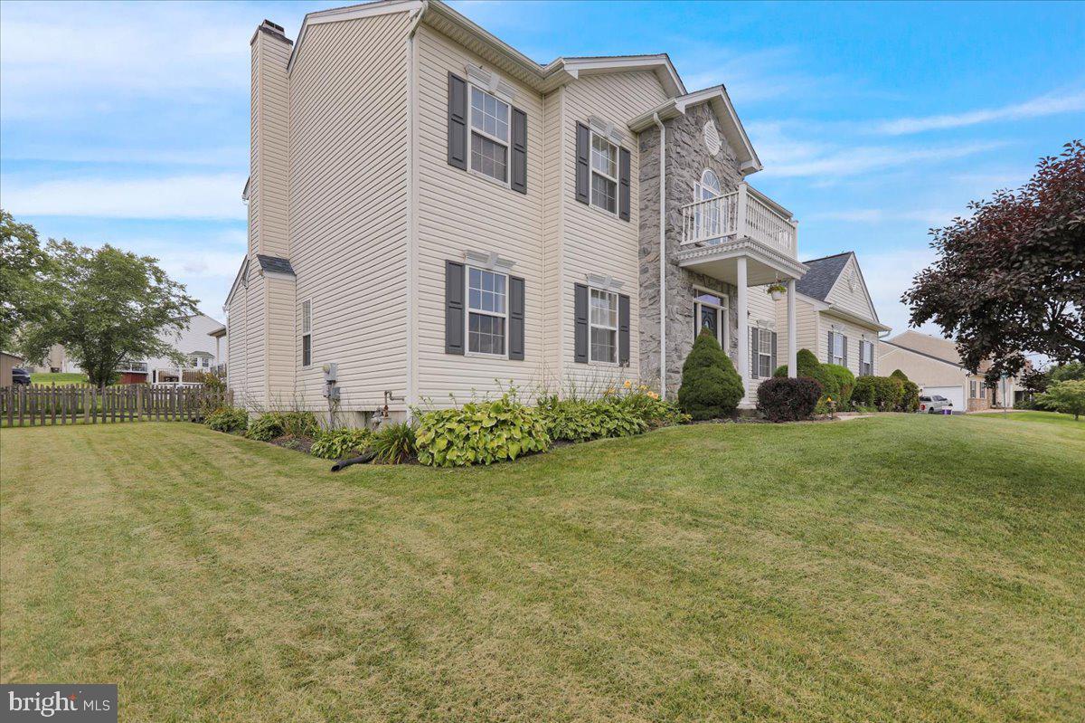 Property Photo: 136 Butternut Drive PA 19464