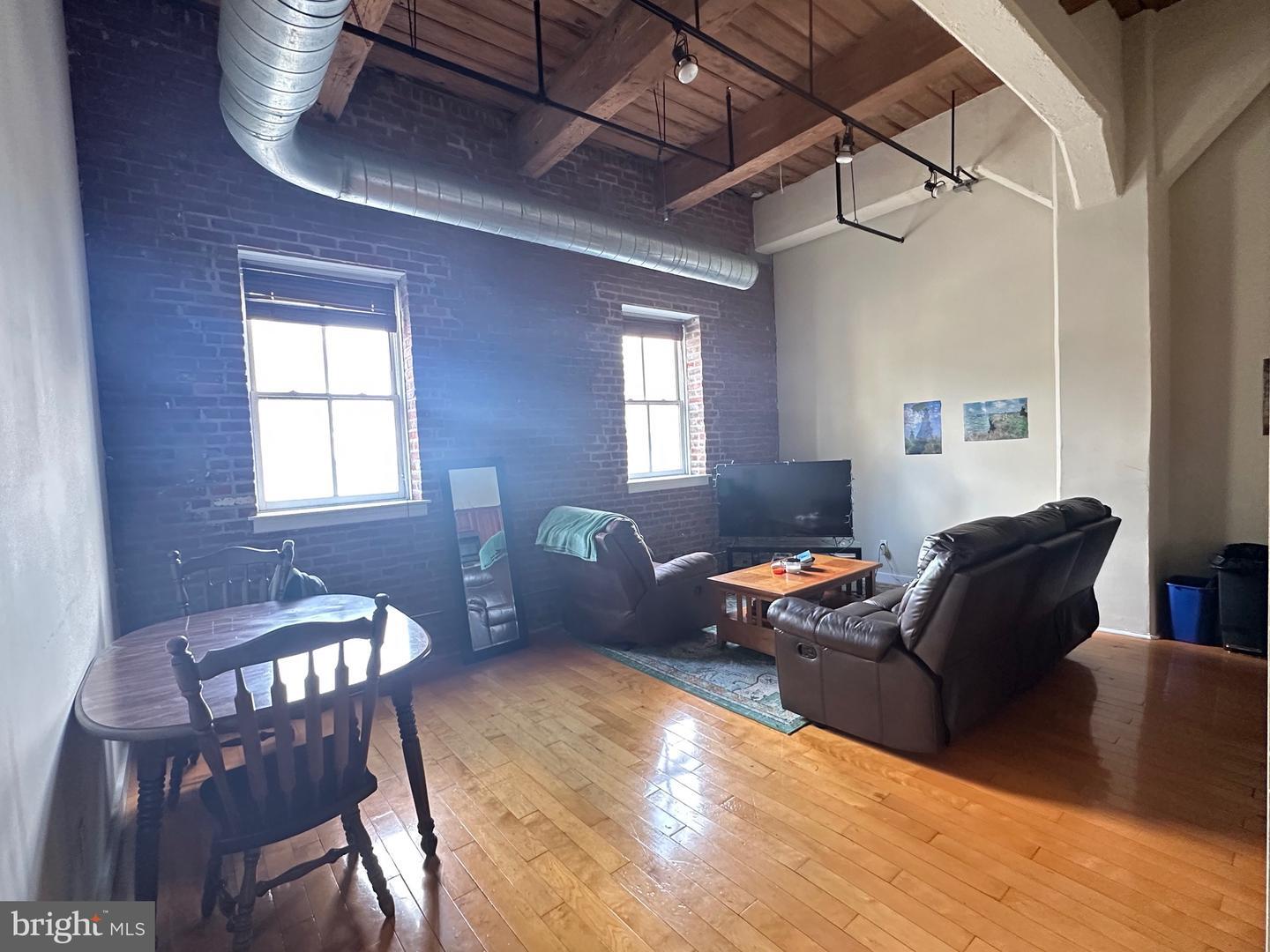 Property Photo:  1010 Arch Street 603  PA 19107 