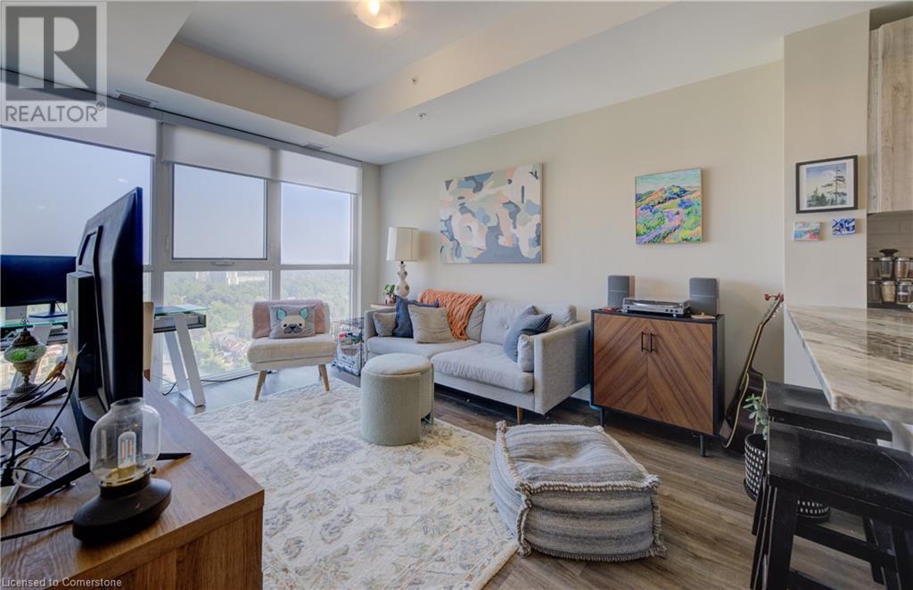 Property Photo:  108 Garment Street 1903  ON N2G 0E2 