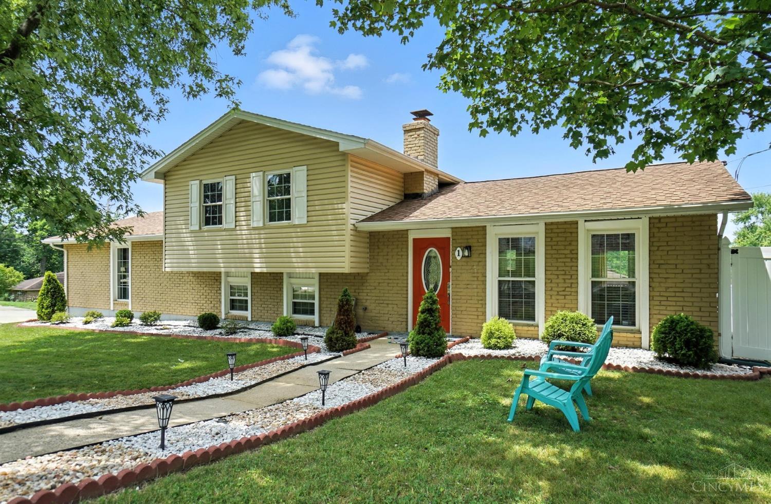 Property Photo: 1 Pinehurst Court OH 45014