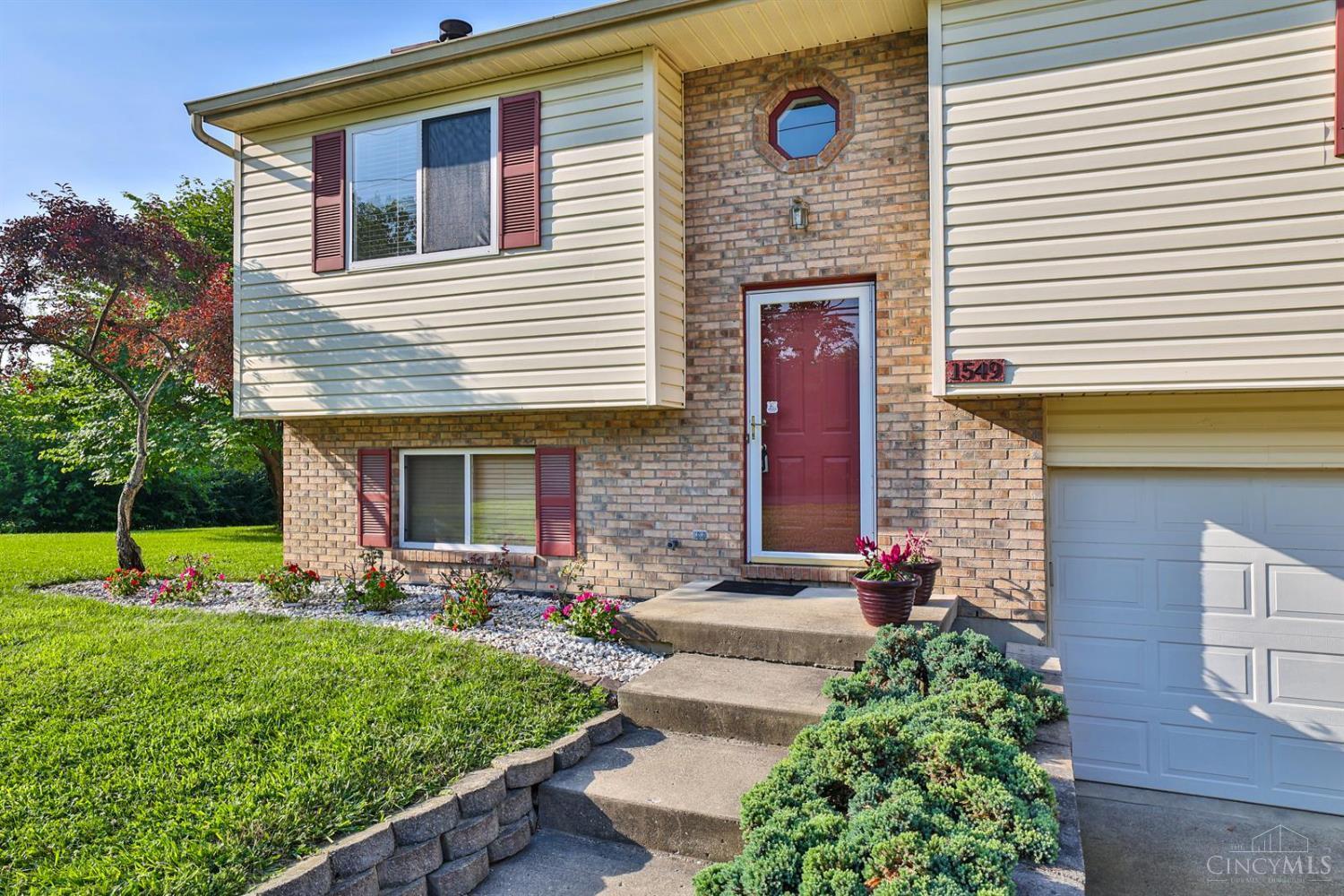 Property Photo: 1549 Mandarin Drive OH 45240
