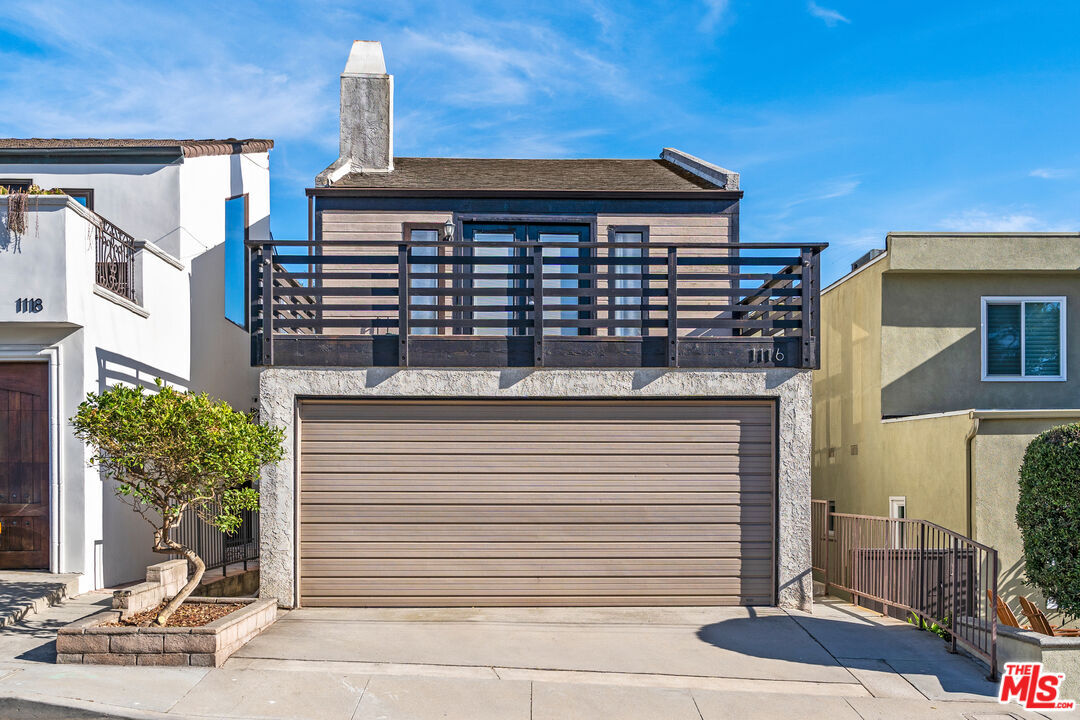 Property Photo:  1116 7th St  CA 90254