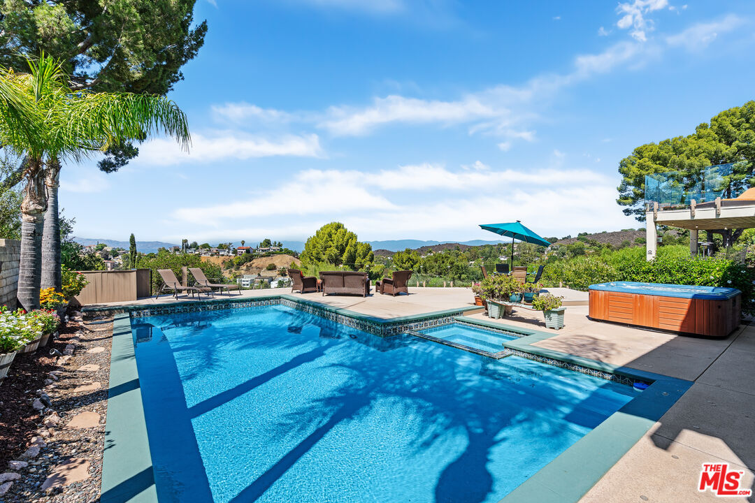 Property Photo: 21727 Ulmus Dr CA 91364