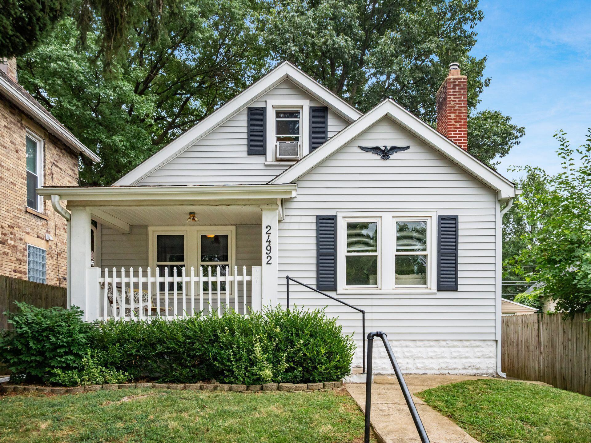 Property Photo:  2492 Deming Avenue  OH 43202 
