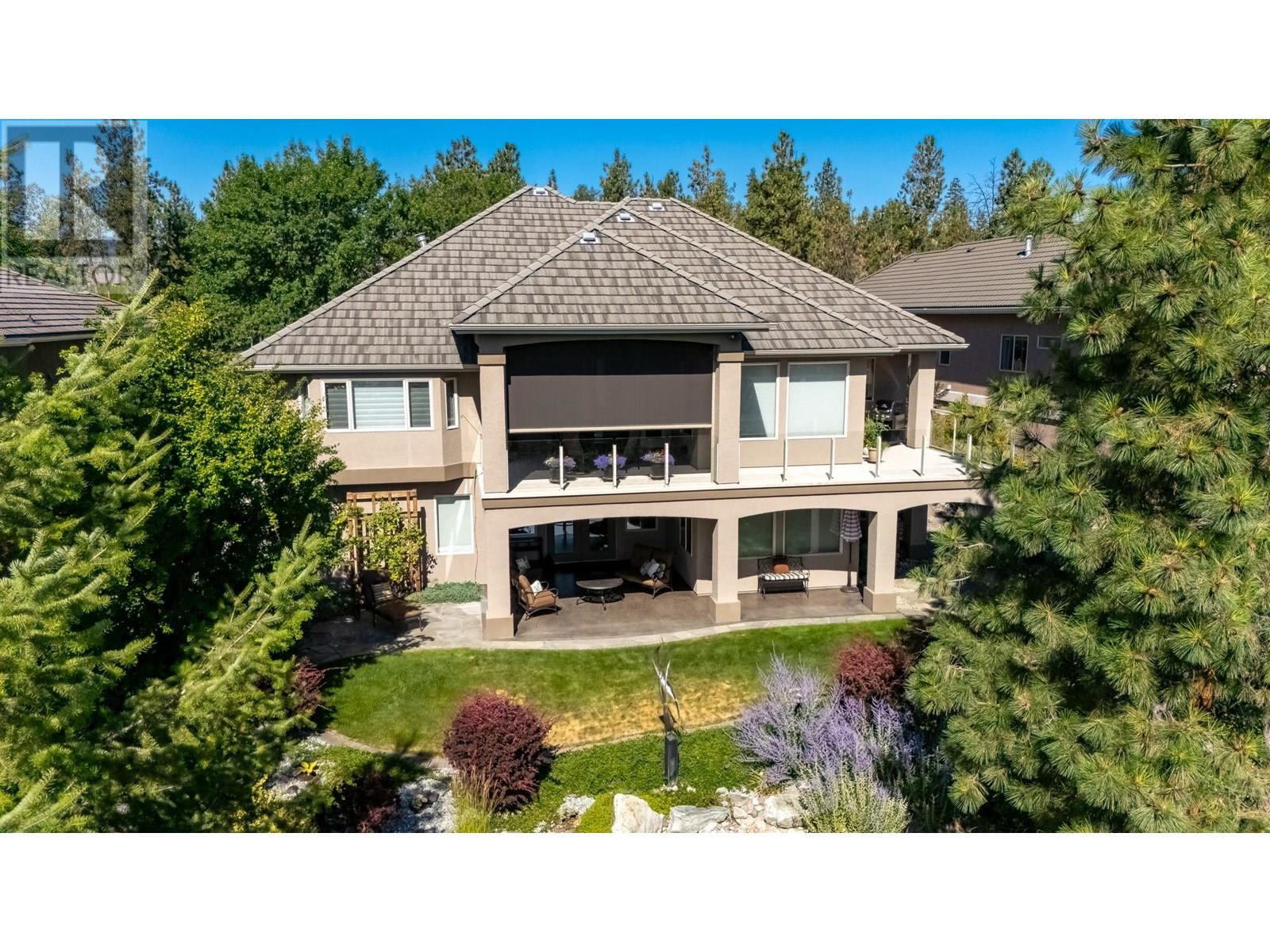 Property Photo: 2093 Capistrano Drive BC V1V 2N1