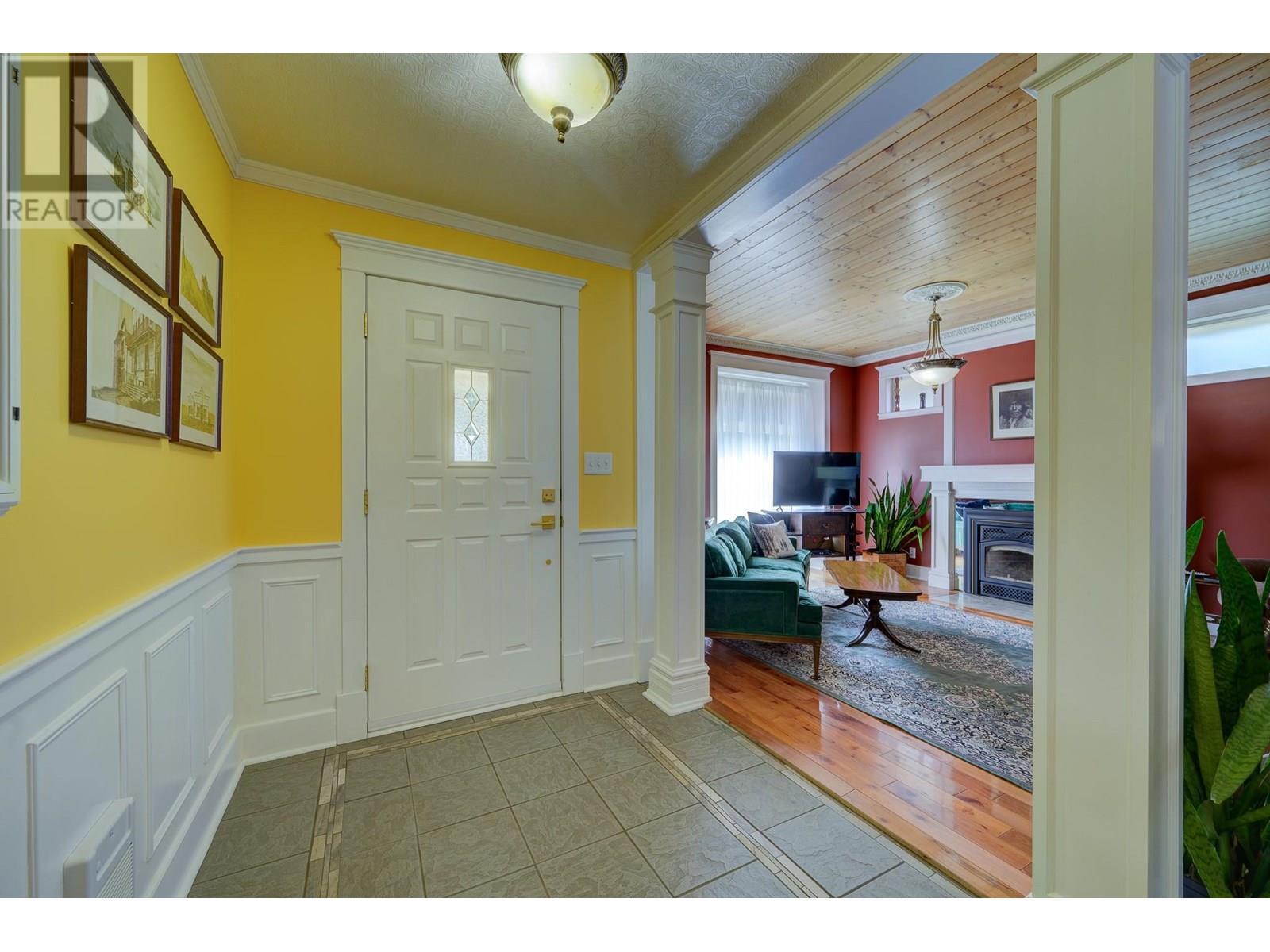 Property Photo:  4761 Birch Lane  BC V0E 1E0 