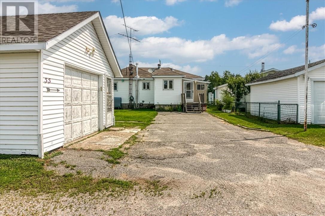 Property Photo: 55 Dufferin Street ON P0M 1J0
