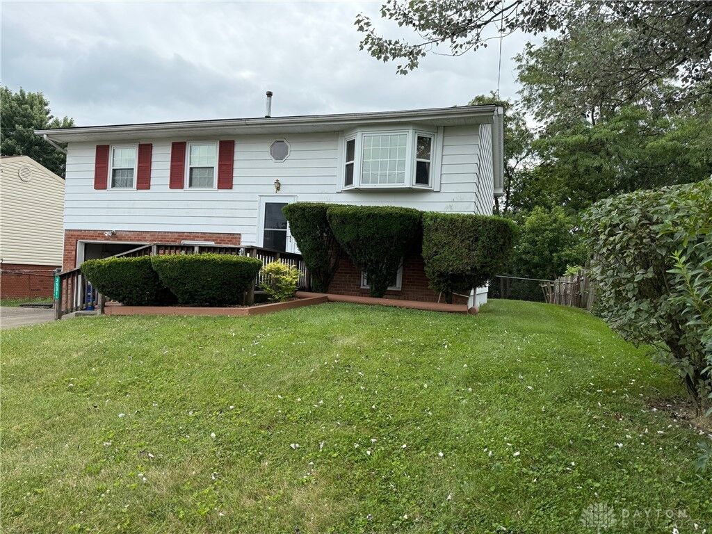 Property Photo: 2531 Retford Drive OH 45231