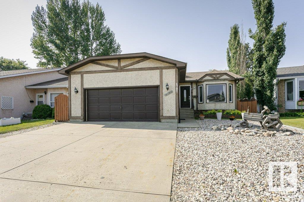 Property Photo:  4707 10 Avenue NW  AB T6L 4S2 