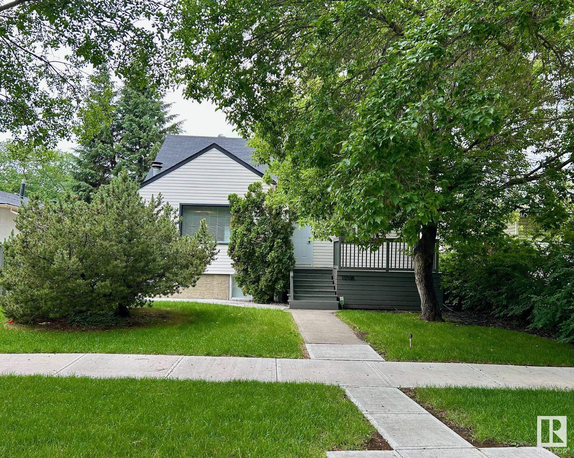 11708 130 Street NW  Edmonton AB T5J 1A1 photo