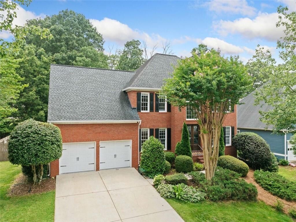 Property Photo:  530 Summerhill Drive  GA 30075 