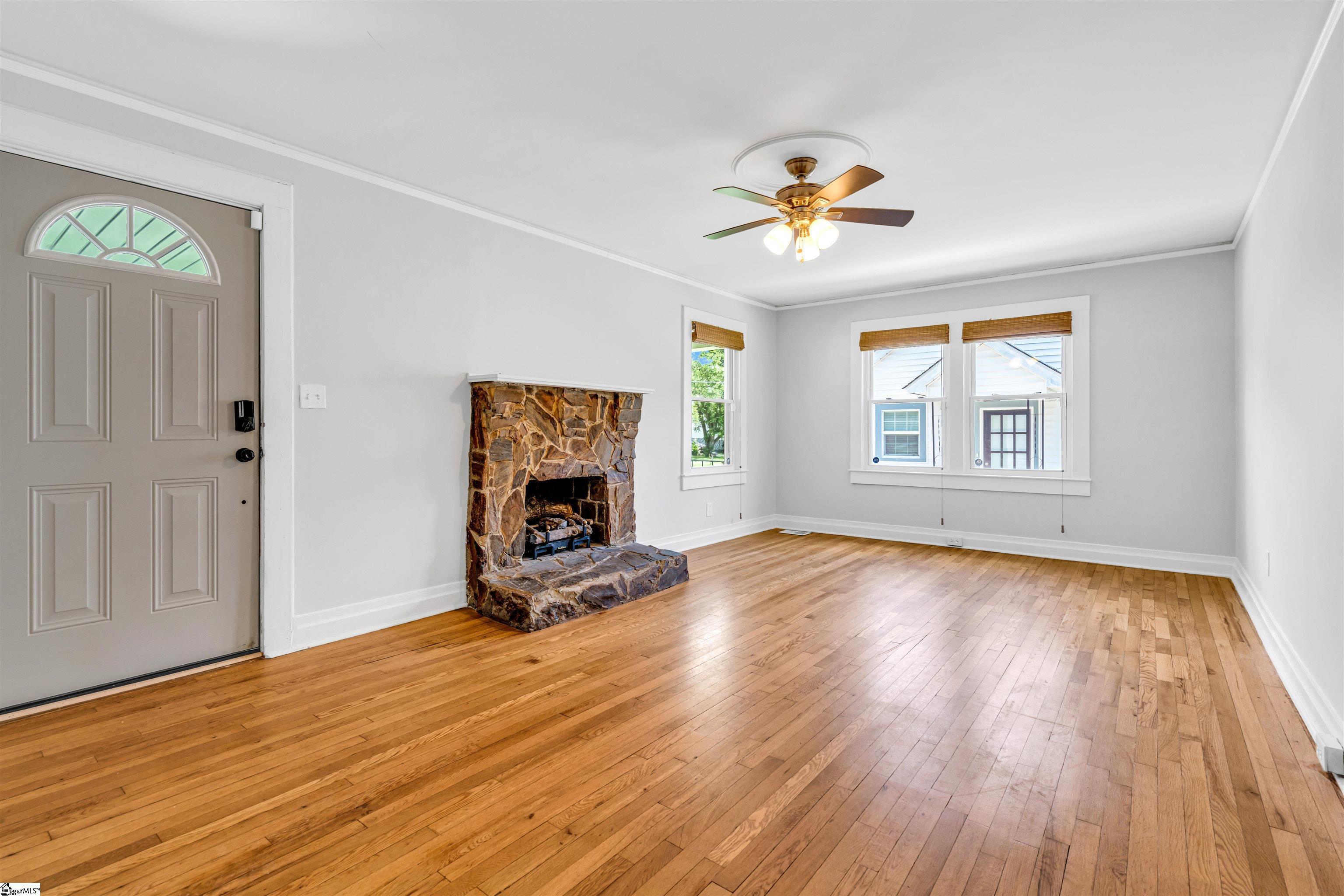 Property Photo:  308 S Texas Avenue  SC 29611 