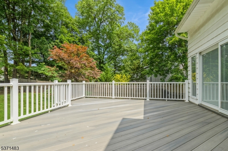 Property Photo: 12 Broadlawn Dr NJ 07039