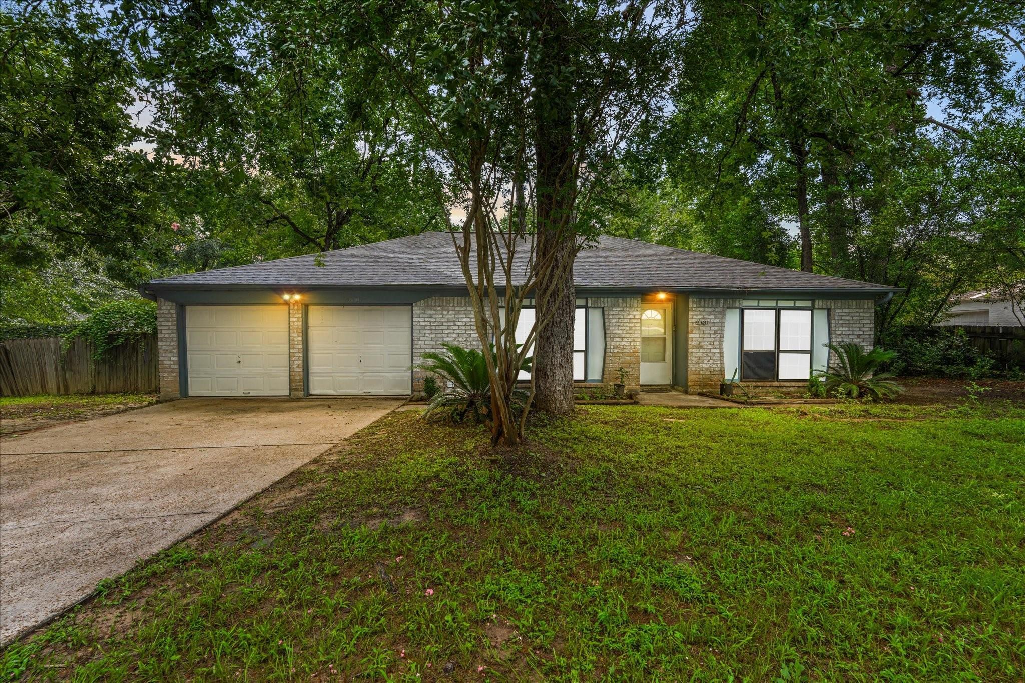 Property Photo: 25706 Glenloch Drive TX 77380