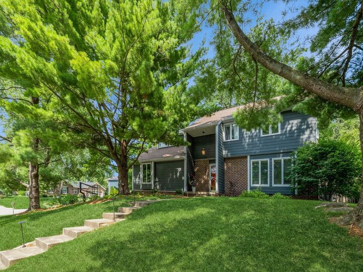 Property Photo:  1017 45th Street  IA 50266 