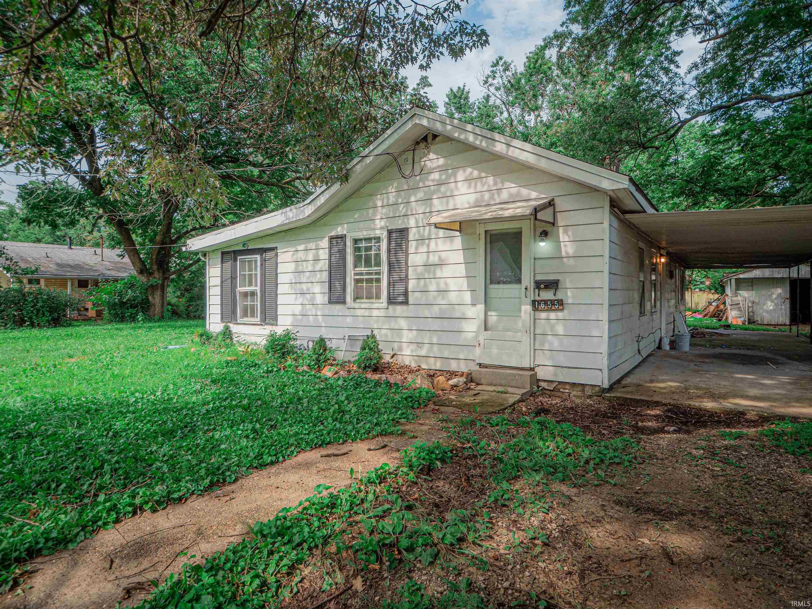 1655 Eastwood Avenue  Evansville IN 47714 photo
