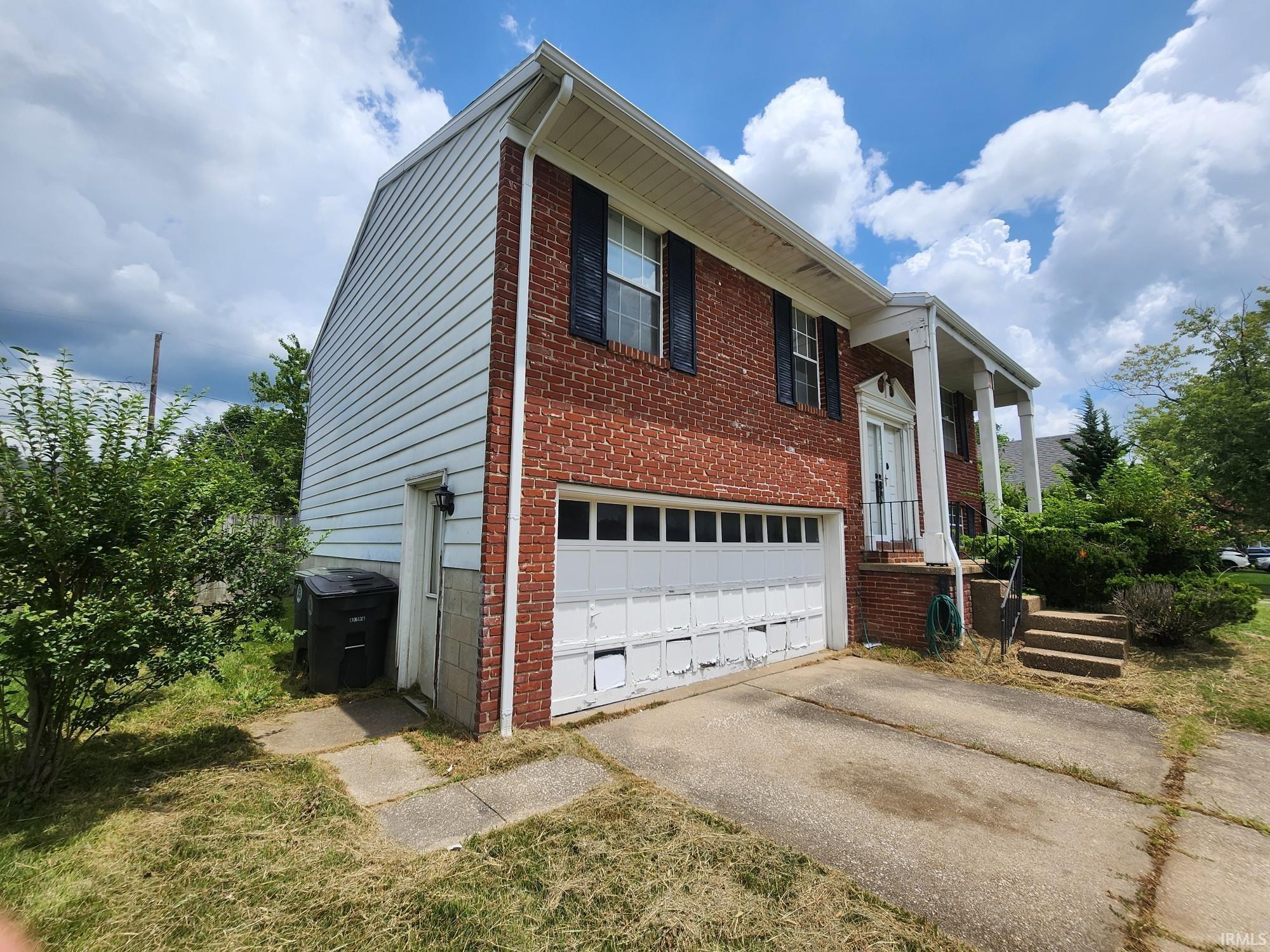 Property Photo: 4200 Oxmoor Road IN 47715