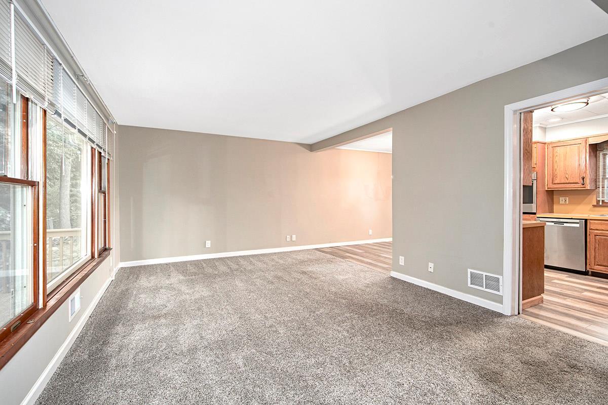 Property Photo: 1 Parkview Avenue E NY 10604