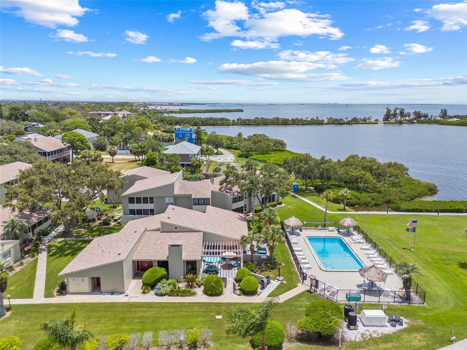 Property Photo: 416 Windrush Bay Drive 416 FL 34689